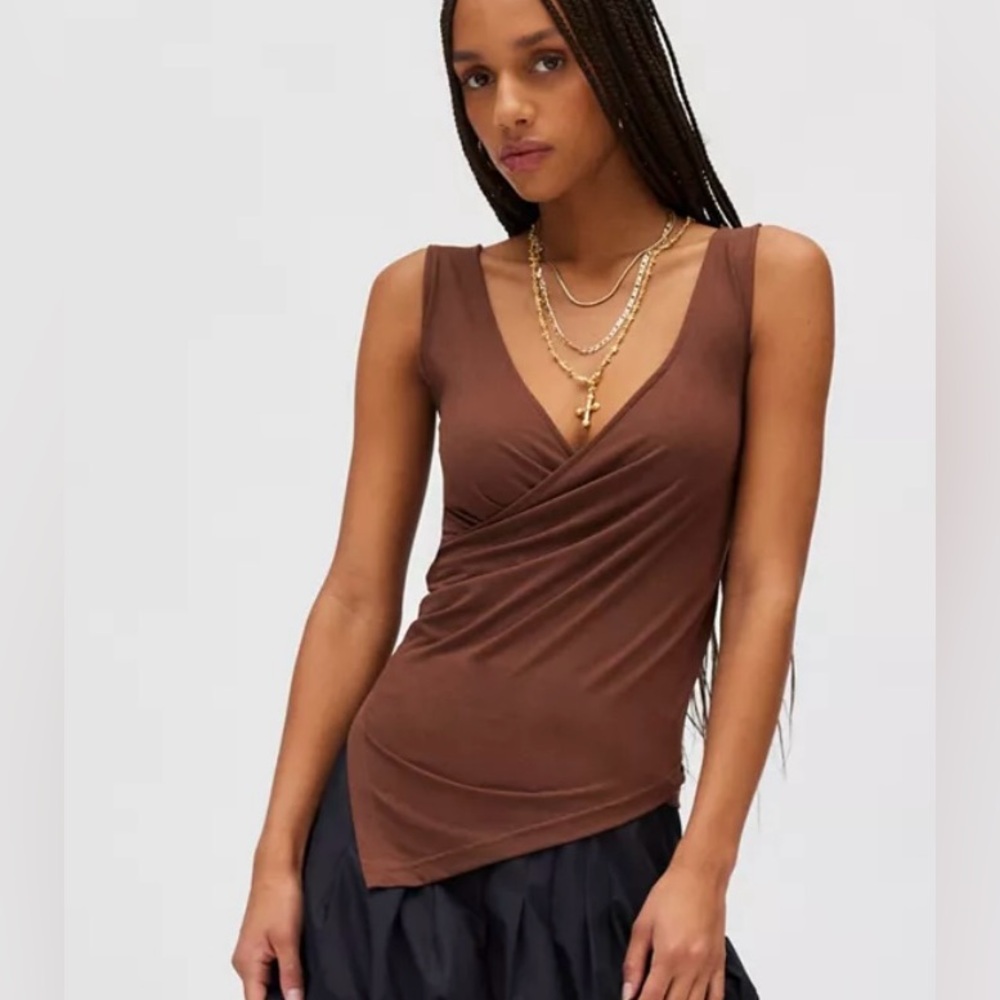 Silence+Noise asymmetrical crossover brown XS top perfect like new condition
